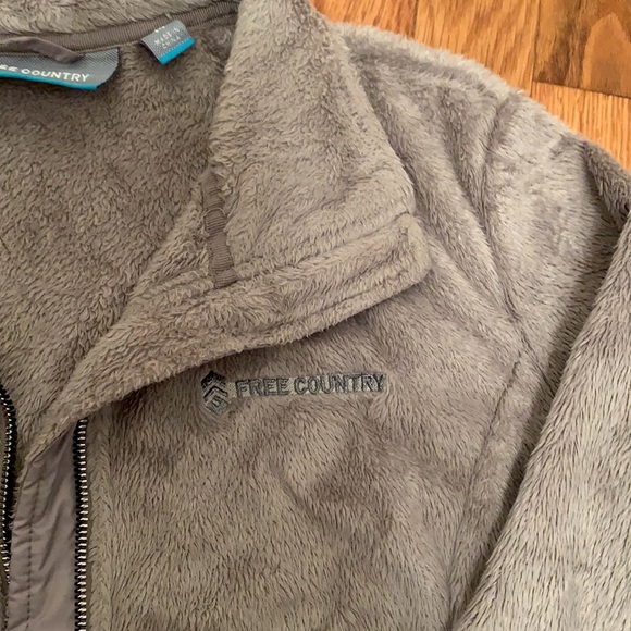 Gray Free Country Jacket - Picture 2 of 5
